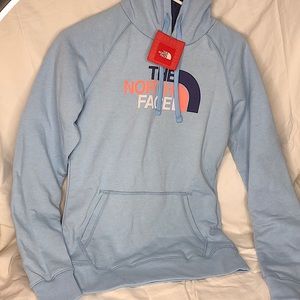 The North Face Women's Half Dome Pullover Hoodie